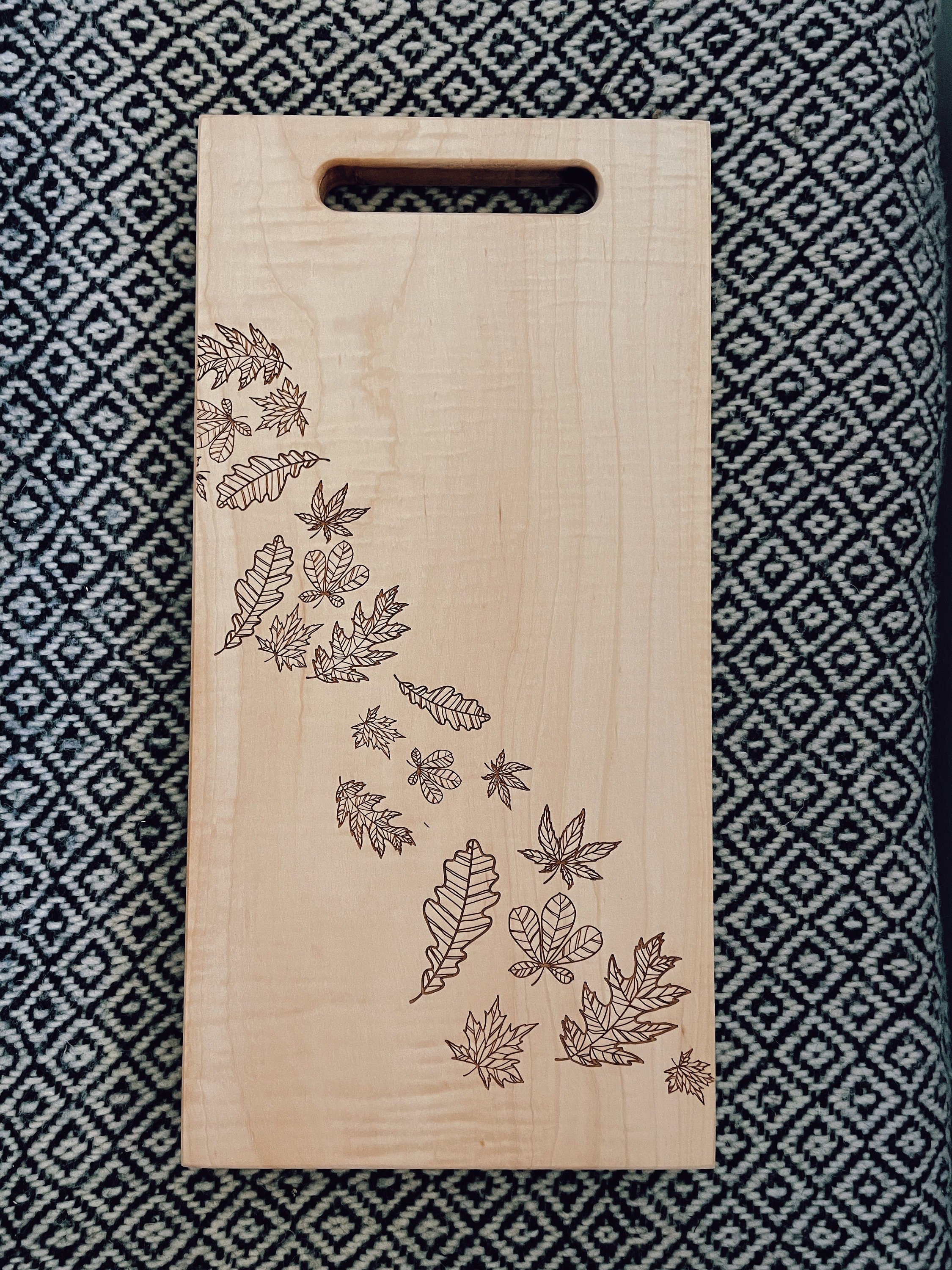 https://www.etsy.com/img/6598191/r/il/574b1d/4128017283/il_fullxfull.4128017283_snlh.jpg