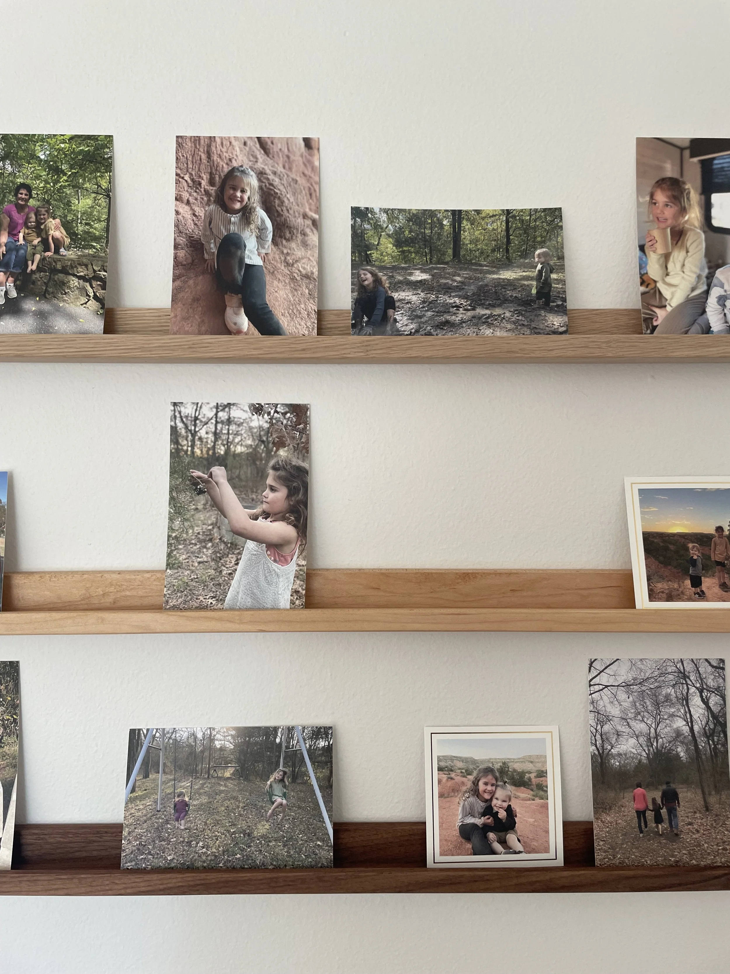 Solid Wood Picture Ledge for Printed Photos