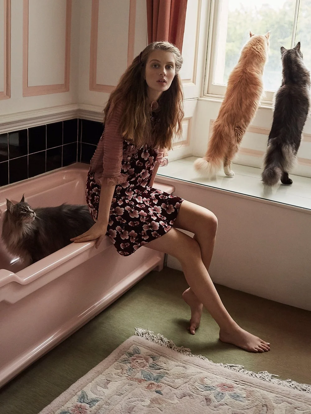 Harpers-Bazaar-UK-Septamber-2018-Florence-Kosky-Agata-Pospieszynska-8.jpg