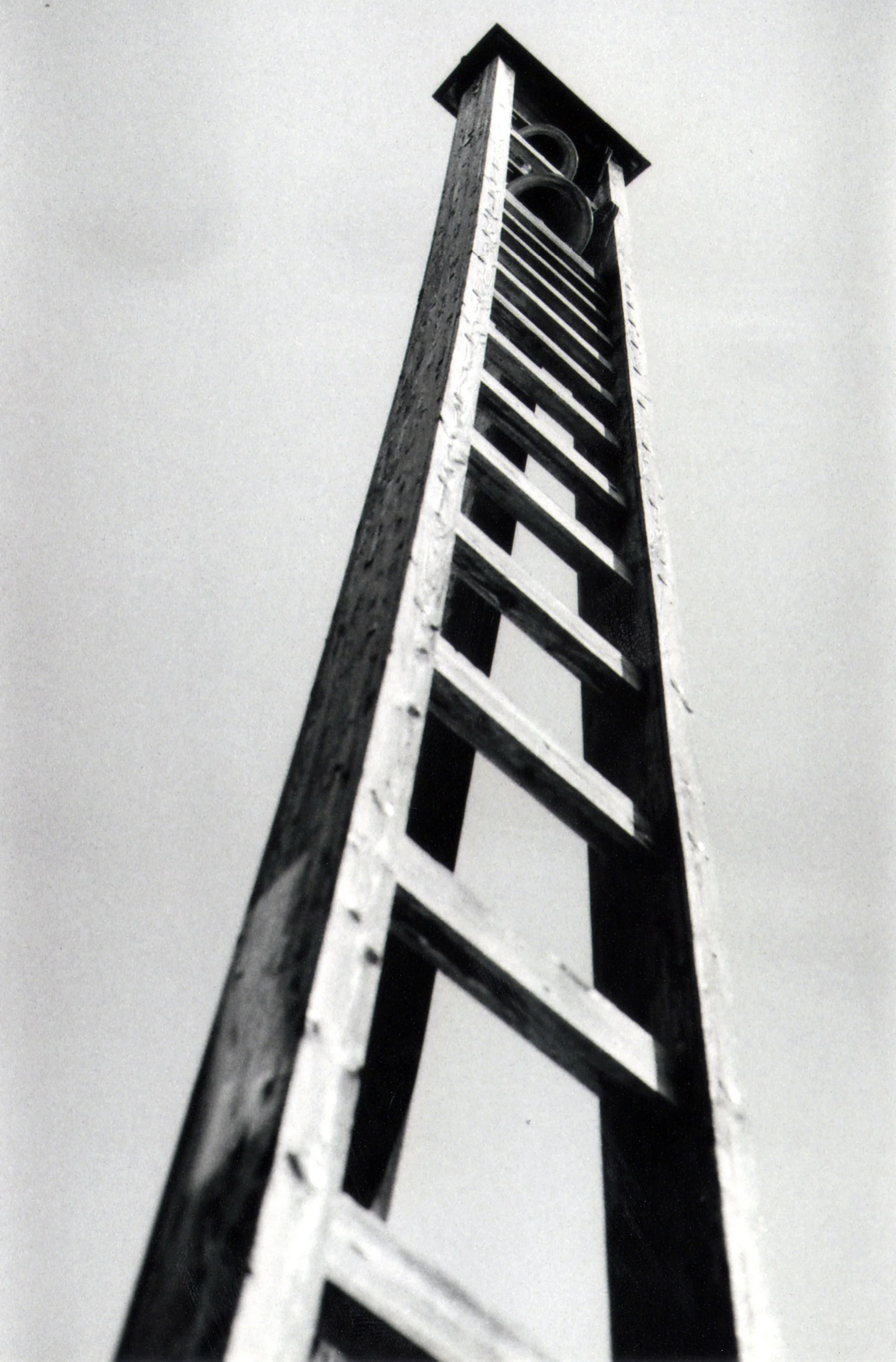 img028.jpg