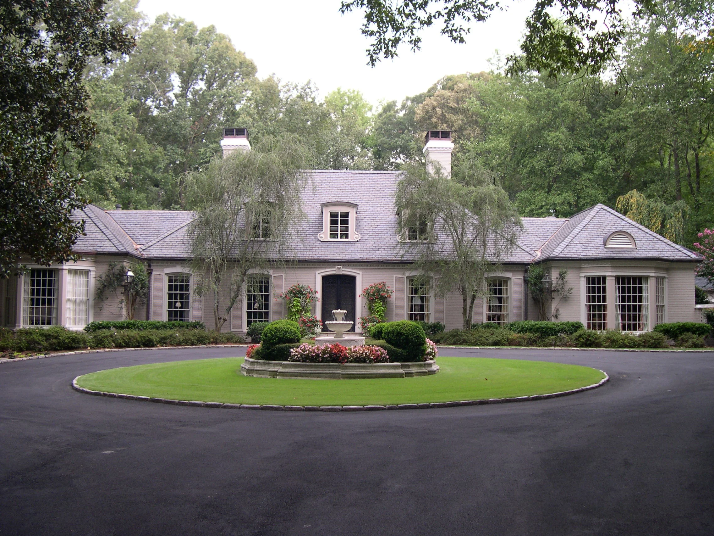Formal entrance garden.JPG