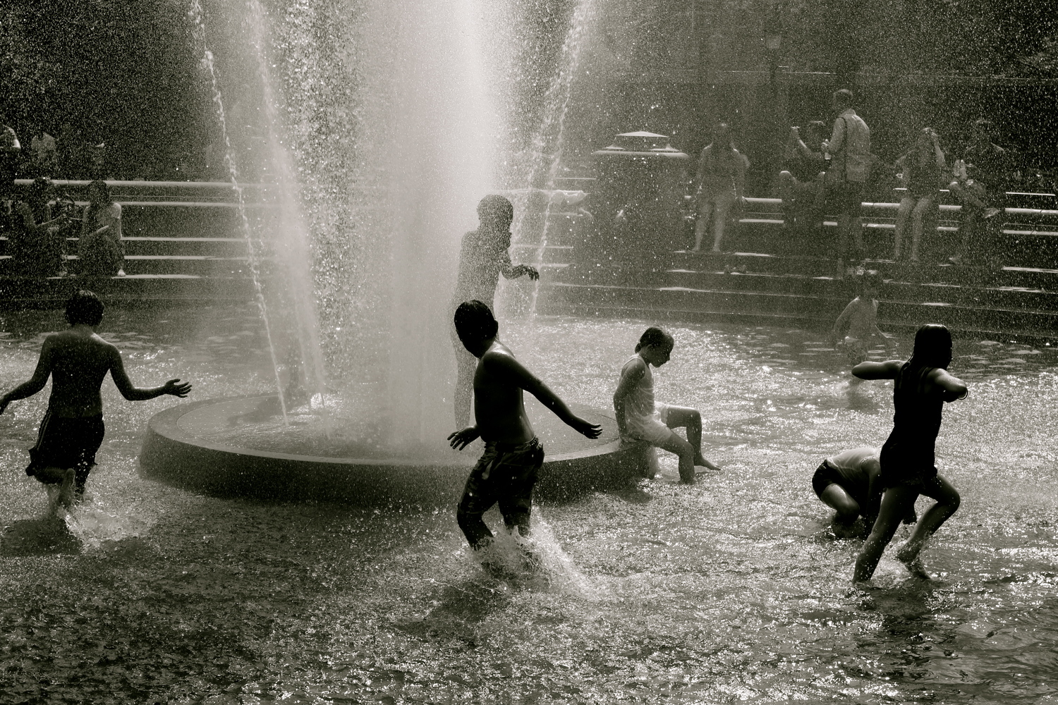 Fountain at Washington Square Park, Manhattan, New York 