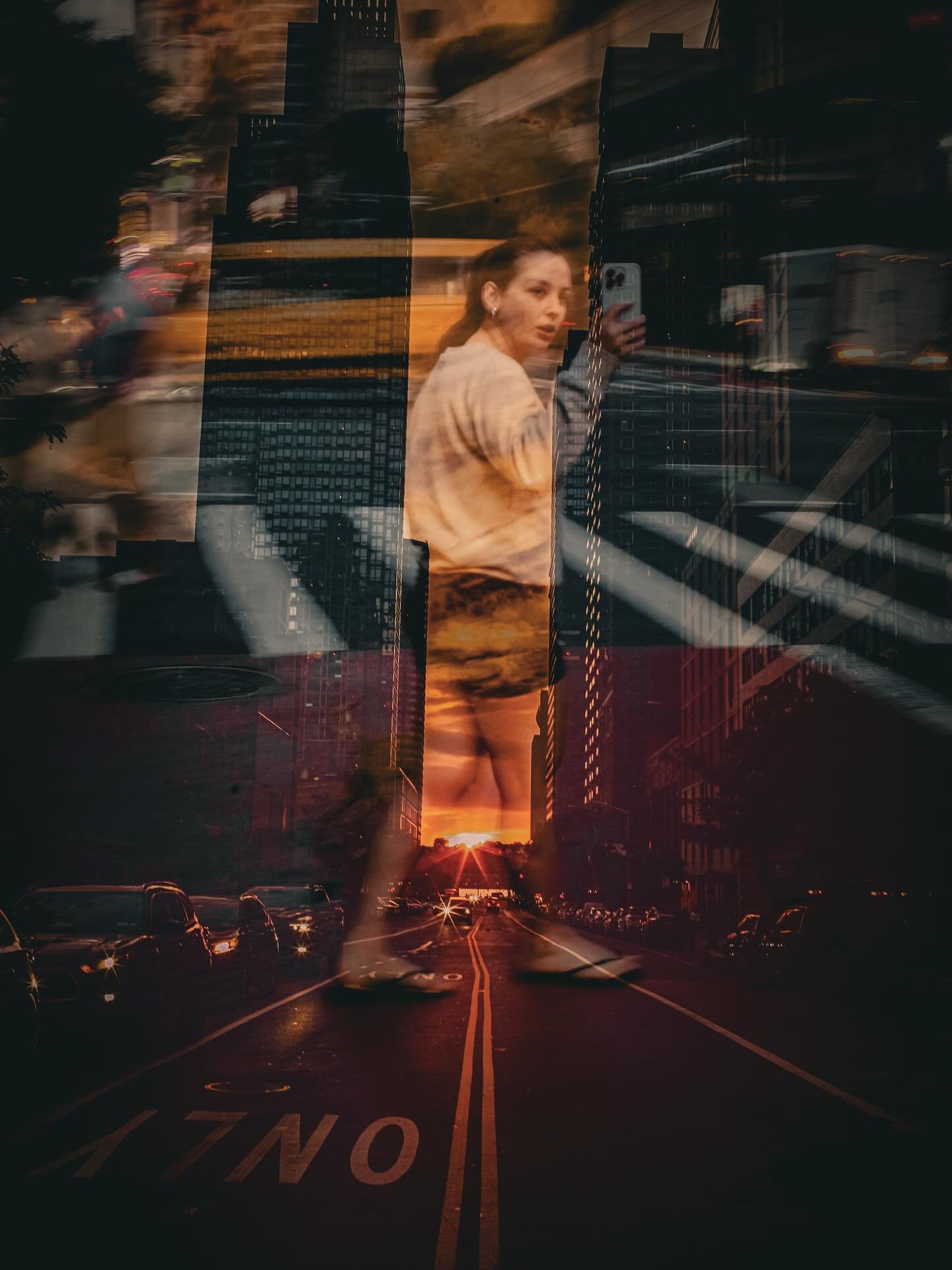 Multiple exposure from tonight&rsquo;s Manhattanhenge. 

#manhattanhenge #manhattanhenge2025 #42ndstreet #hellskitchen