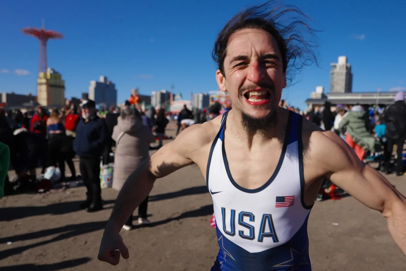 Blue bird day and 20 degrees in Coney Island at the Polar Bear Plunge this morning - my favorite New Year tradition. I didn&rsquo;t jump in this year, but the energy is unmatched. Happy New Year! 🎉🥳🐻&zwj;❄️

#coneyisland #brooklyn #polarbearplunge