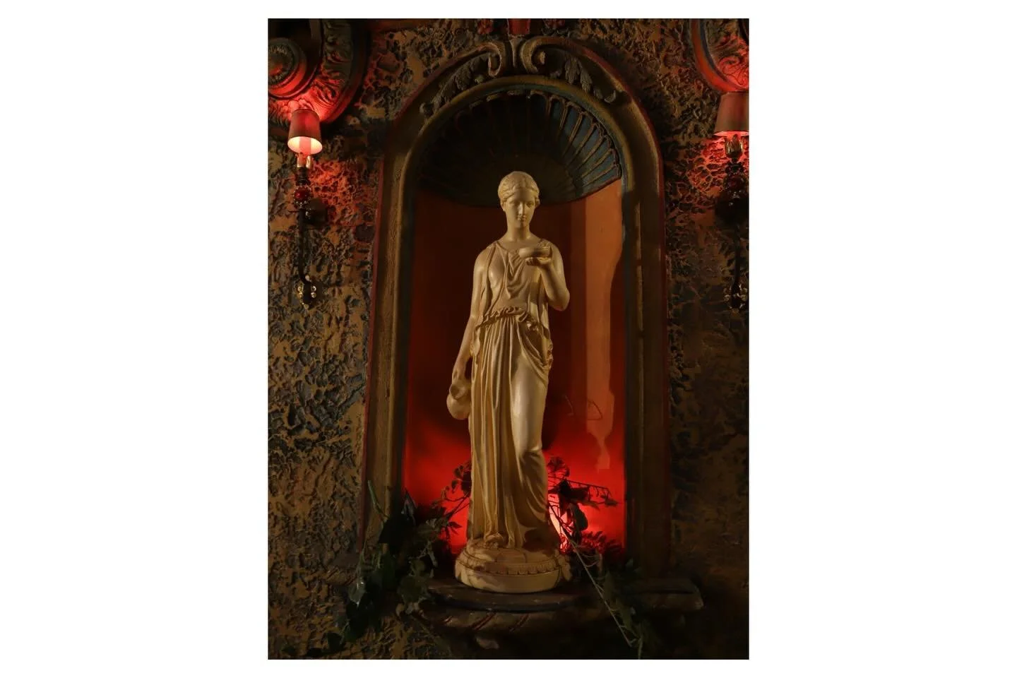 &ldquo;Ain&rsquo;t no one coming to these parts unless it&rsquo;s for work or family - so which one are you?&rdquo; 

I&rsquo;m in Marion, Ohio (an hour north of Columbus and 1.5 hours south(ish) of Cleveland and Toledo) working on a joint theatre an