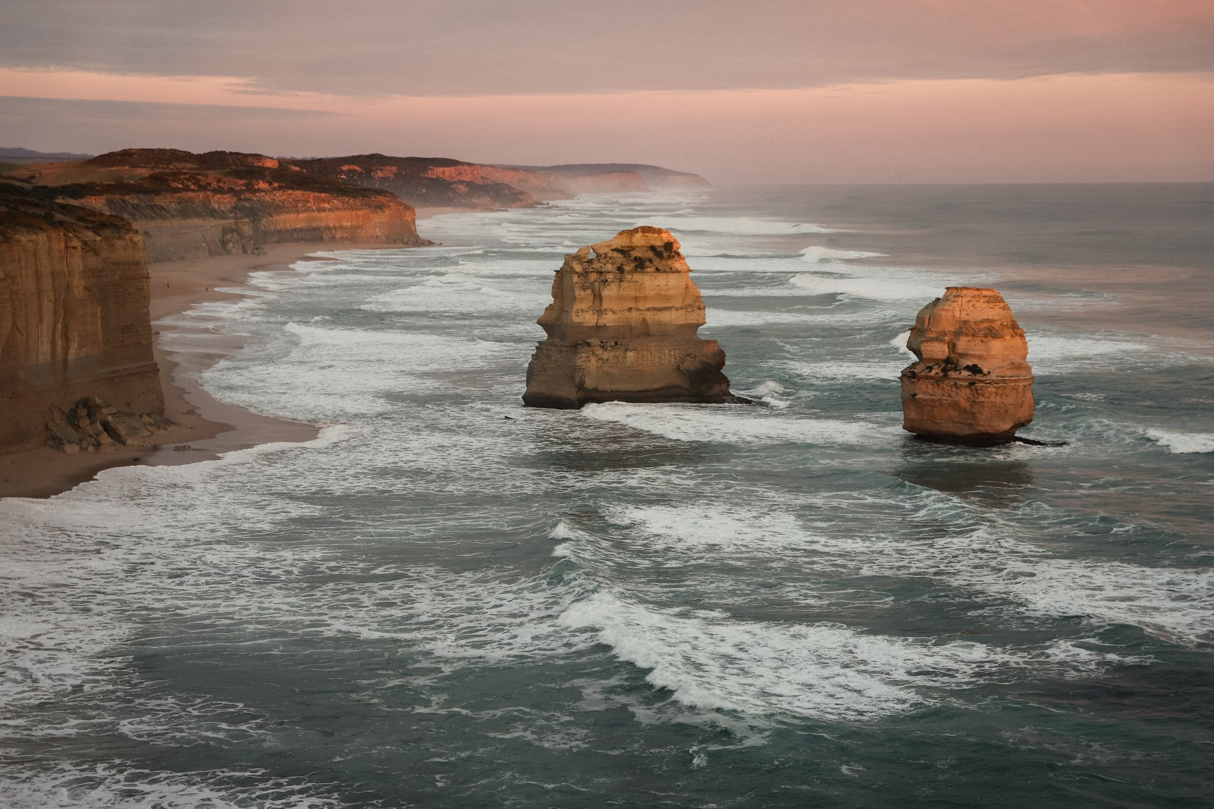 Moments from the Great Ocean Road in Victoria. Not photographed: Me, being entirely undone at each new vista, view, violent wave, bird, and fern&hellip; 

Slides 1 and 2 are the Twelve Apostles - towering limestone rocks in the southern ocean (Port C