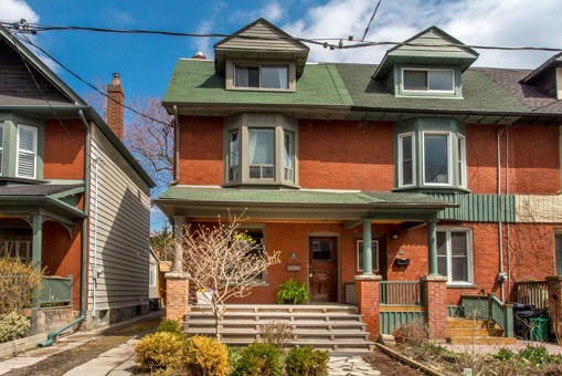 Rented! 4 apartments generating income at bloor and spadina