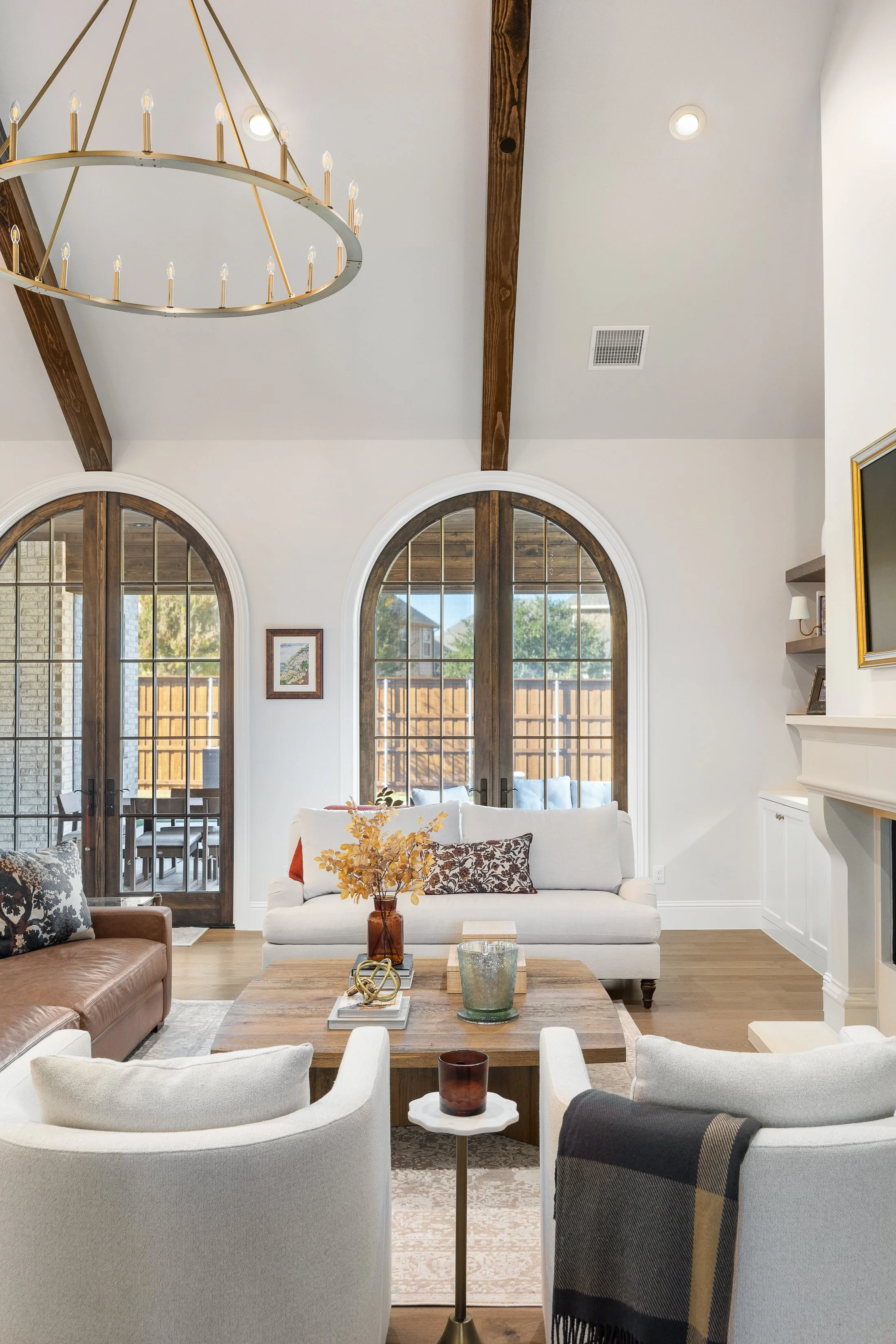 ChristineG 2890 Falcon 11132025-10.jpg