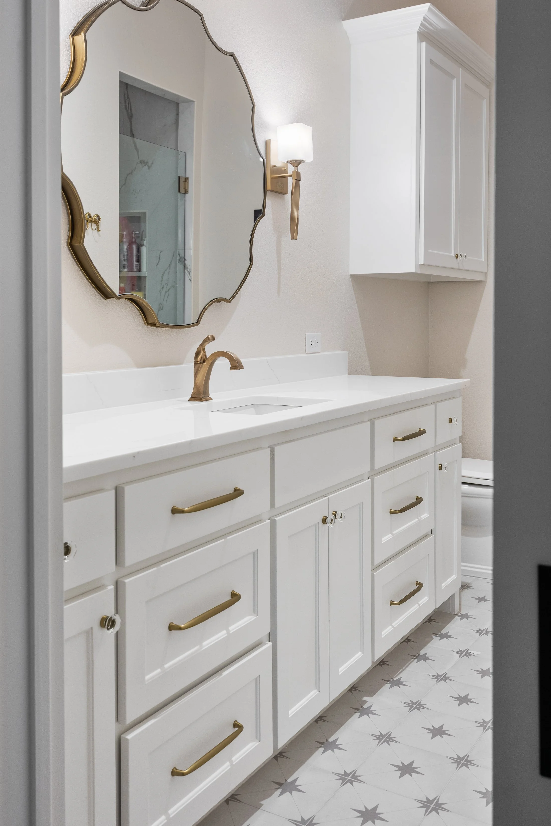 ChristineG 2890 Falcon 11132025-12.jpg