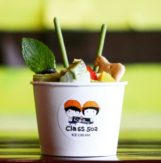 The Famous Thai Rolled Ice Cream Arrives to Houston. 