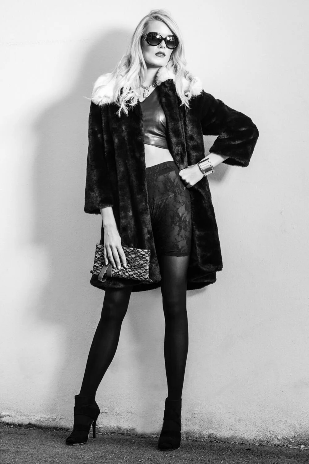 7 Questions to Ask Before Booking a Professional Photographer for Your Model Portfolio