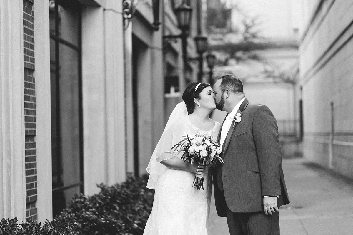 Knoxville Wedding Photographer_5358.jpg