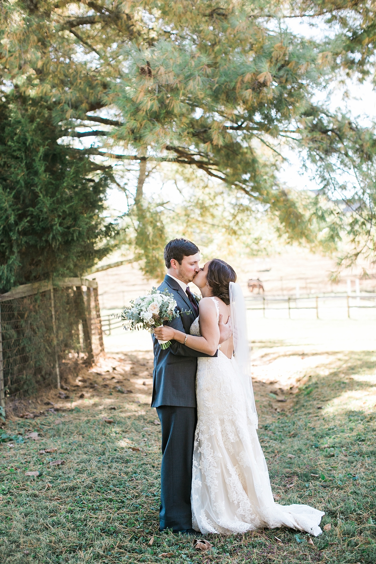 Knoxville Wedding Photographers_5244.jpg