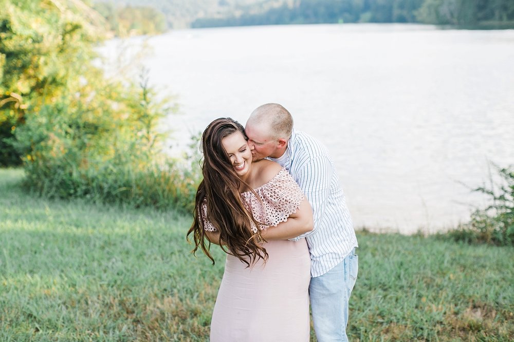 Knoxville-Engagement-Photographer_5450.jpg