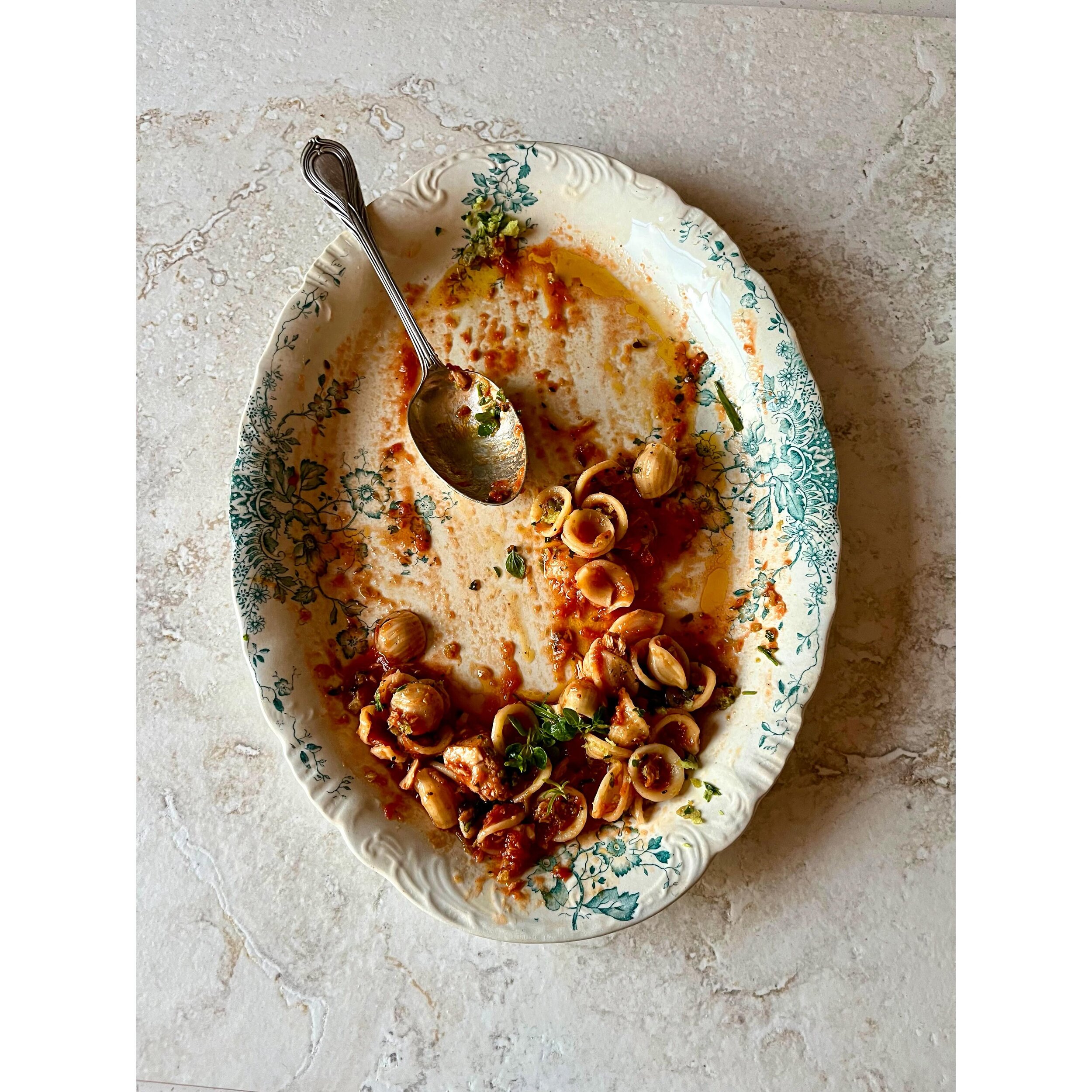 Finished.
Orecchiette with tuna, tomato, caper and basil sauce. 
Parsley and garlic breadcrumbs. 
That was good. 
.
.
.
.
.
#pasta #tuna #italian #theartofplating #theartofslowliving #sauce #beautifulcuisines #foodphotographyandstyling #tracywoodfood