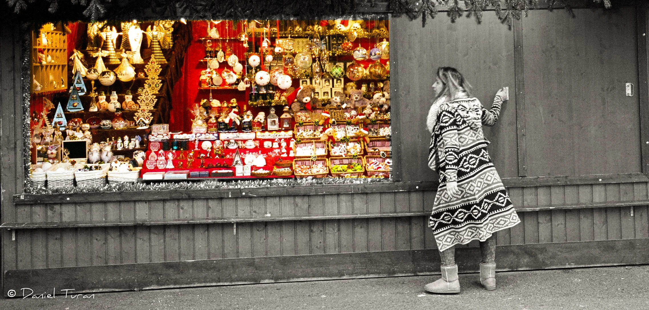 Vienna Rathausplatz-1-17.jpeg