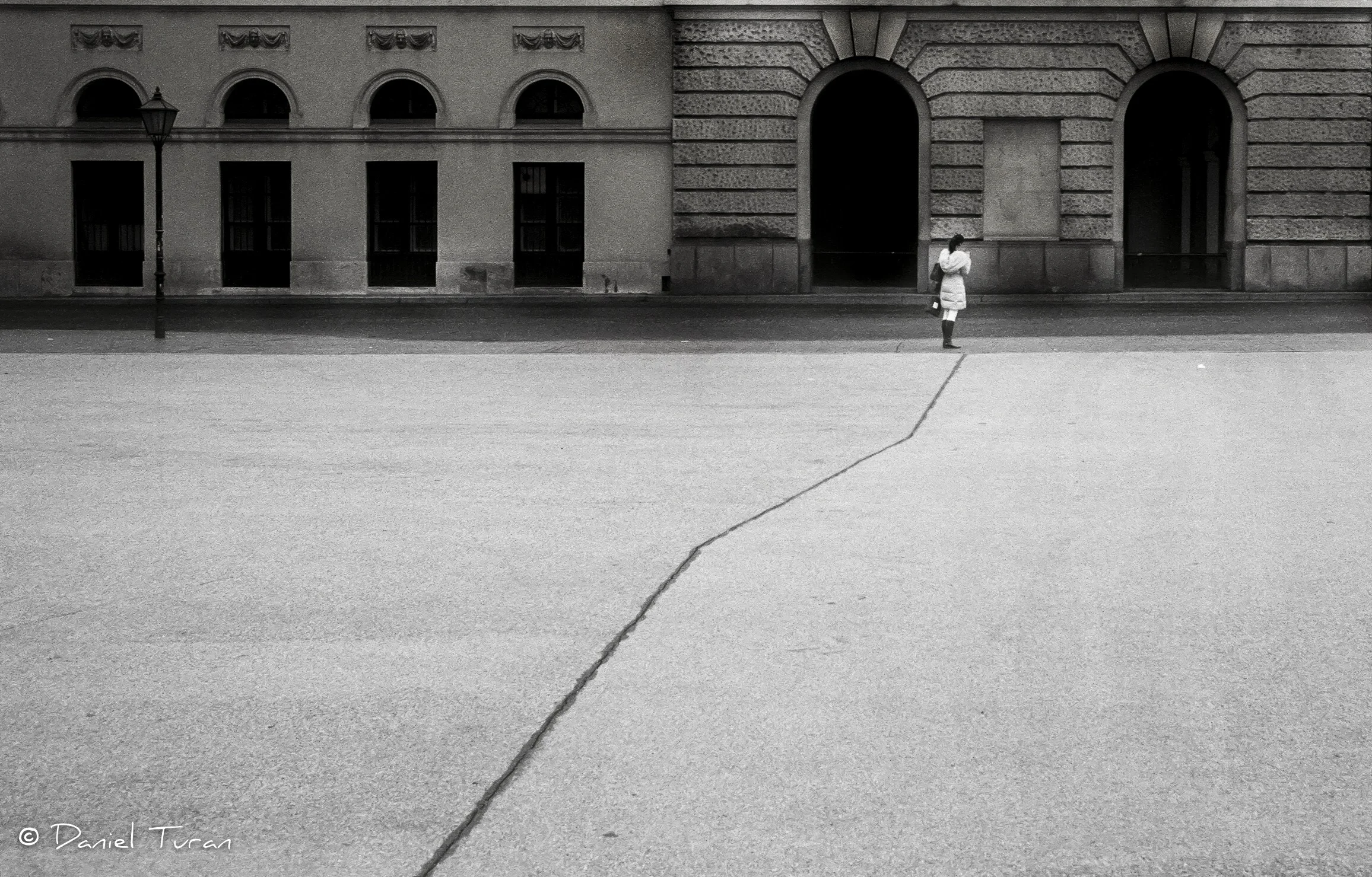 Vienna Rathausplatz-1-29.jpeg