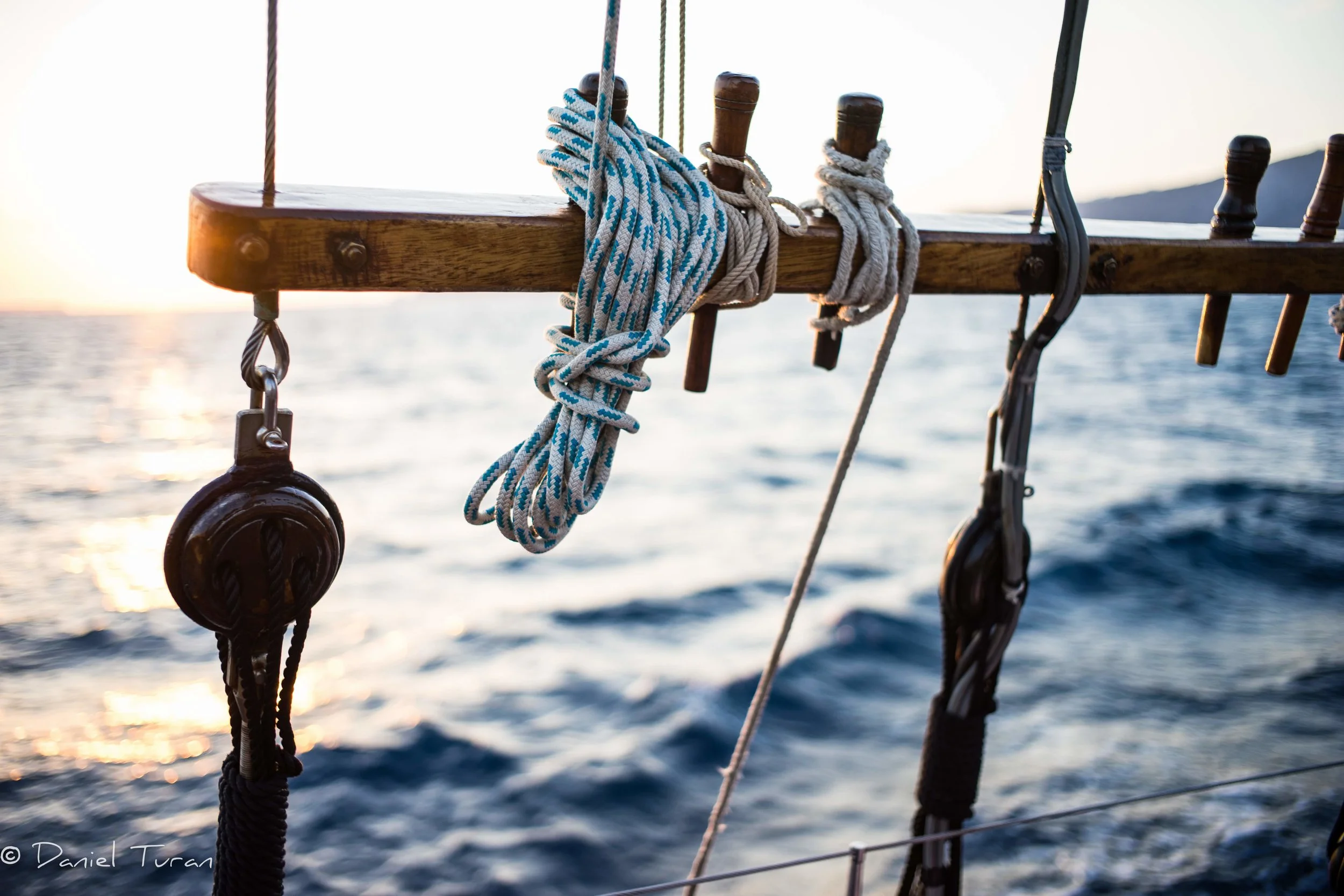 Santorini_Random (1 of 1)-62.jpeg