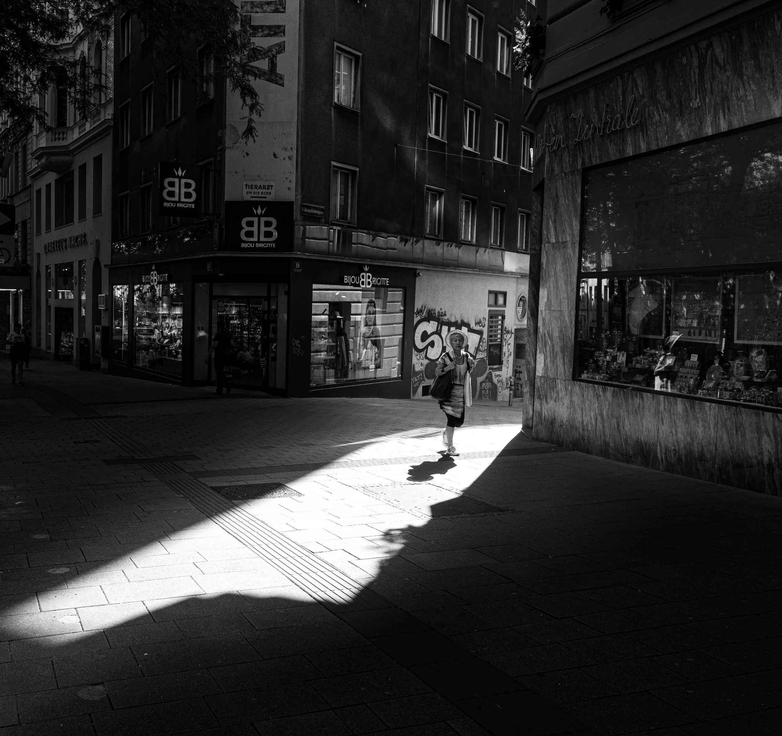 processed_Vienna misc-1(6).jpg