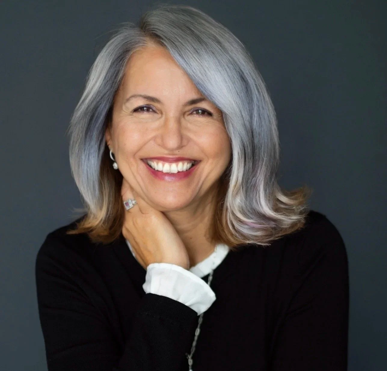 Professional headshot of Diana Silva AKA as Molé Mama