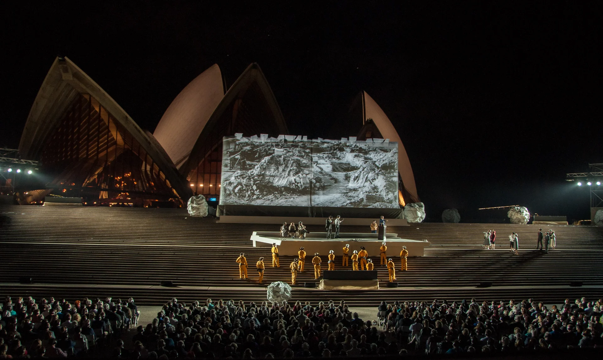 Photo by Peter Rubie 4.jpg