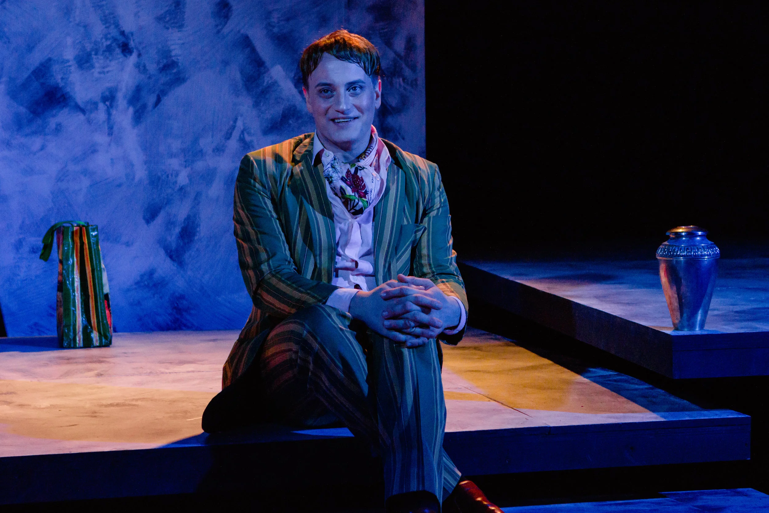 0954 LP17OH 0360 Pro NG © Robert Catto.jpg