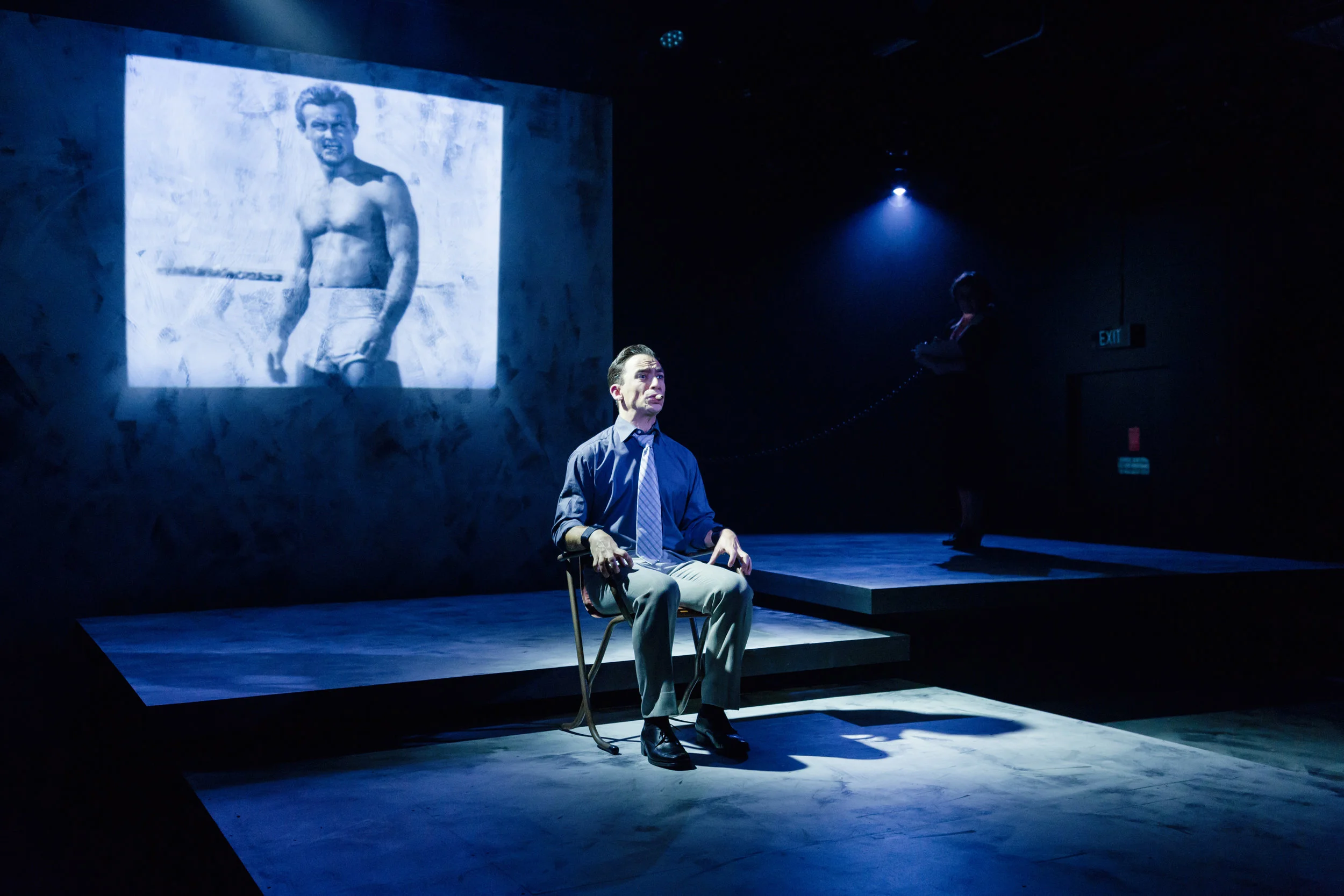 2076 LP17OH 7981 Pro NG © Robert Catto.jpg