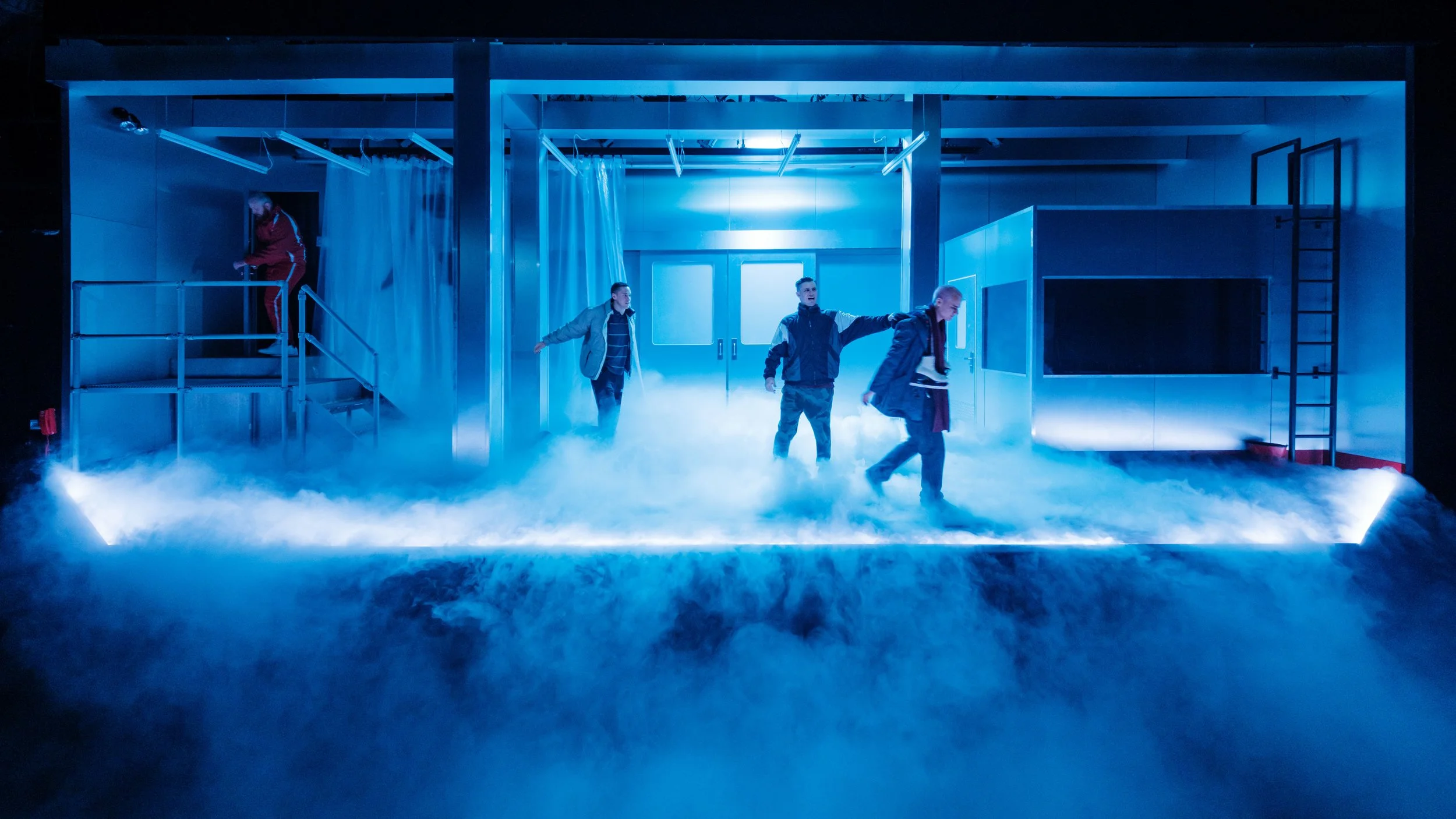 4339 DT22RO 0965 Â© Robert Catto.jpg