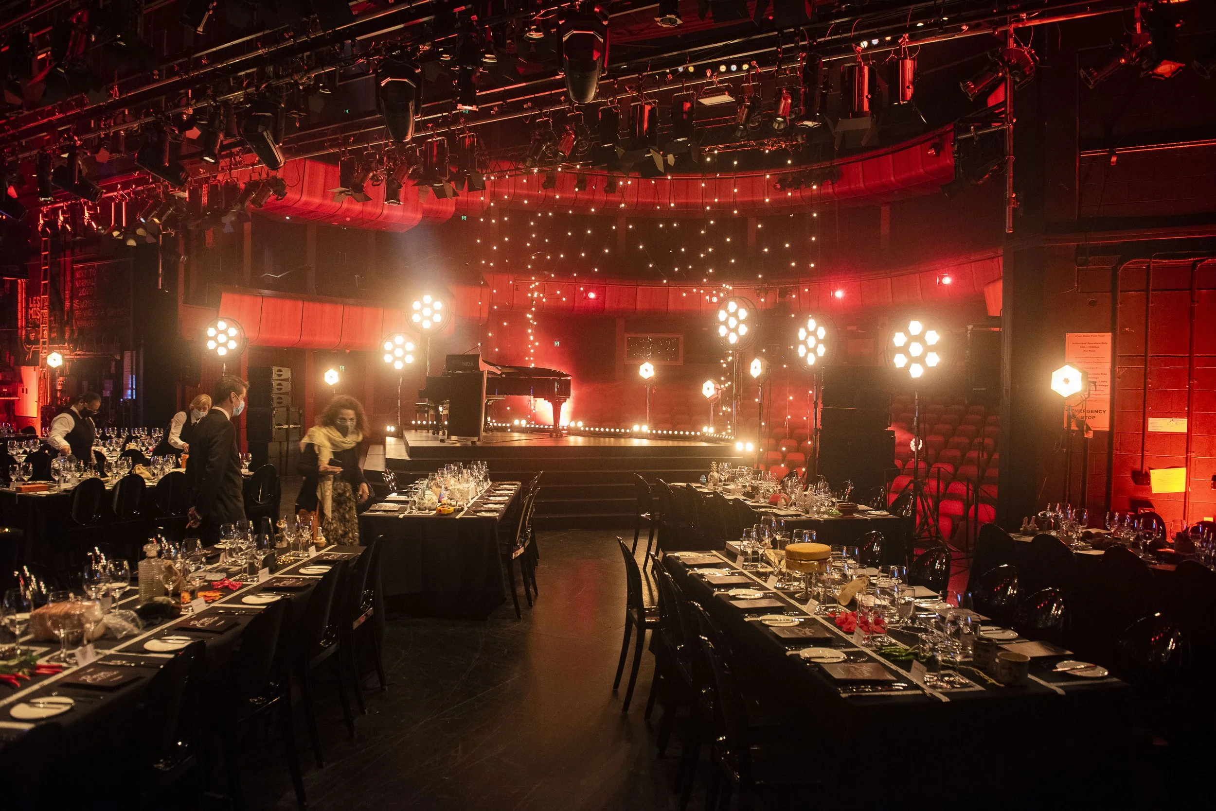 DEV22-RaiseCurtain22-2 (29).jpg