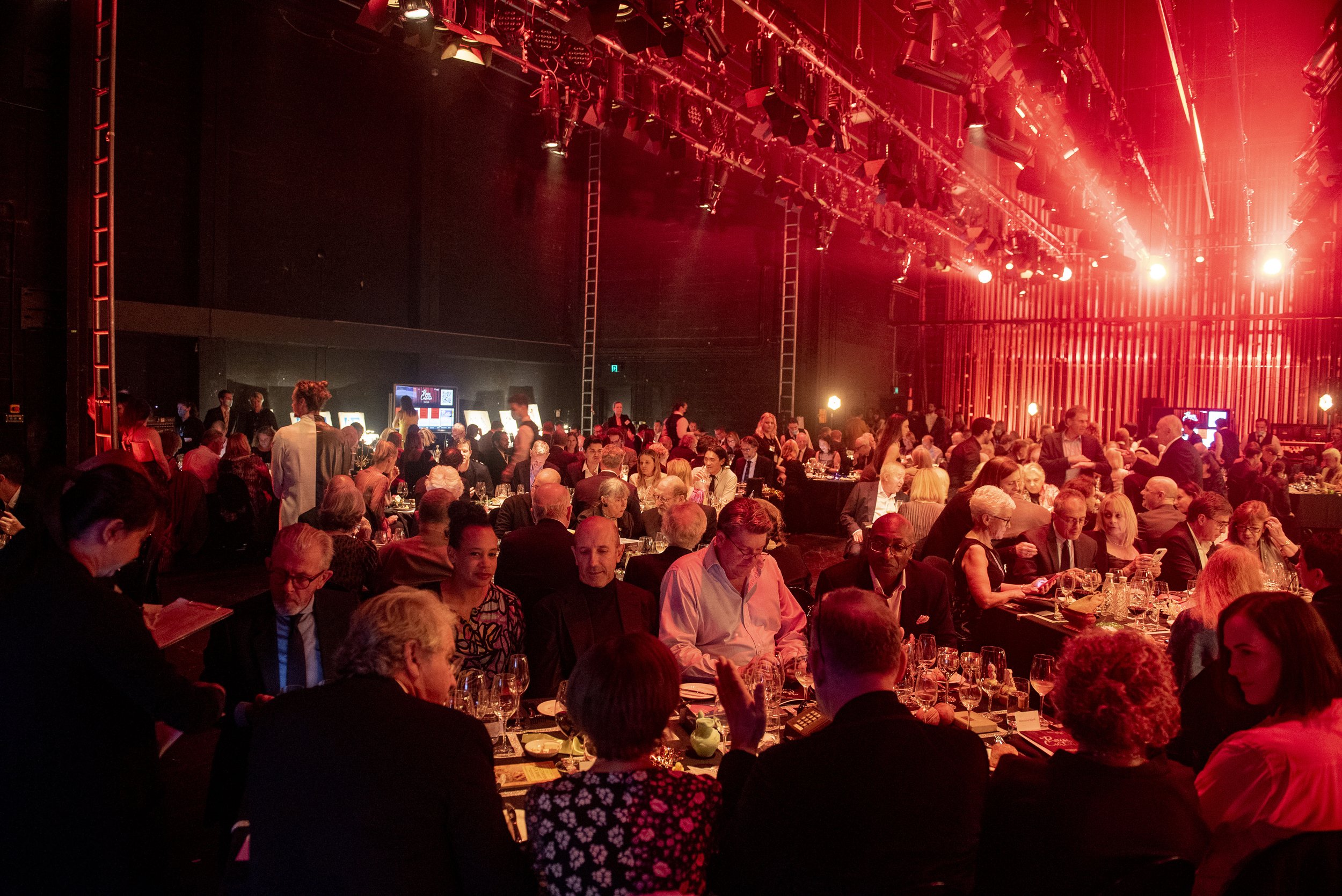 DEV22-RaiseCurtain22-2 (411).jpg