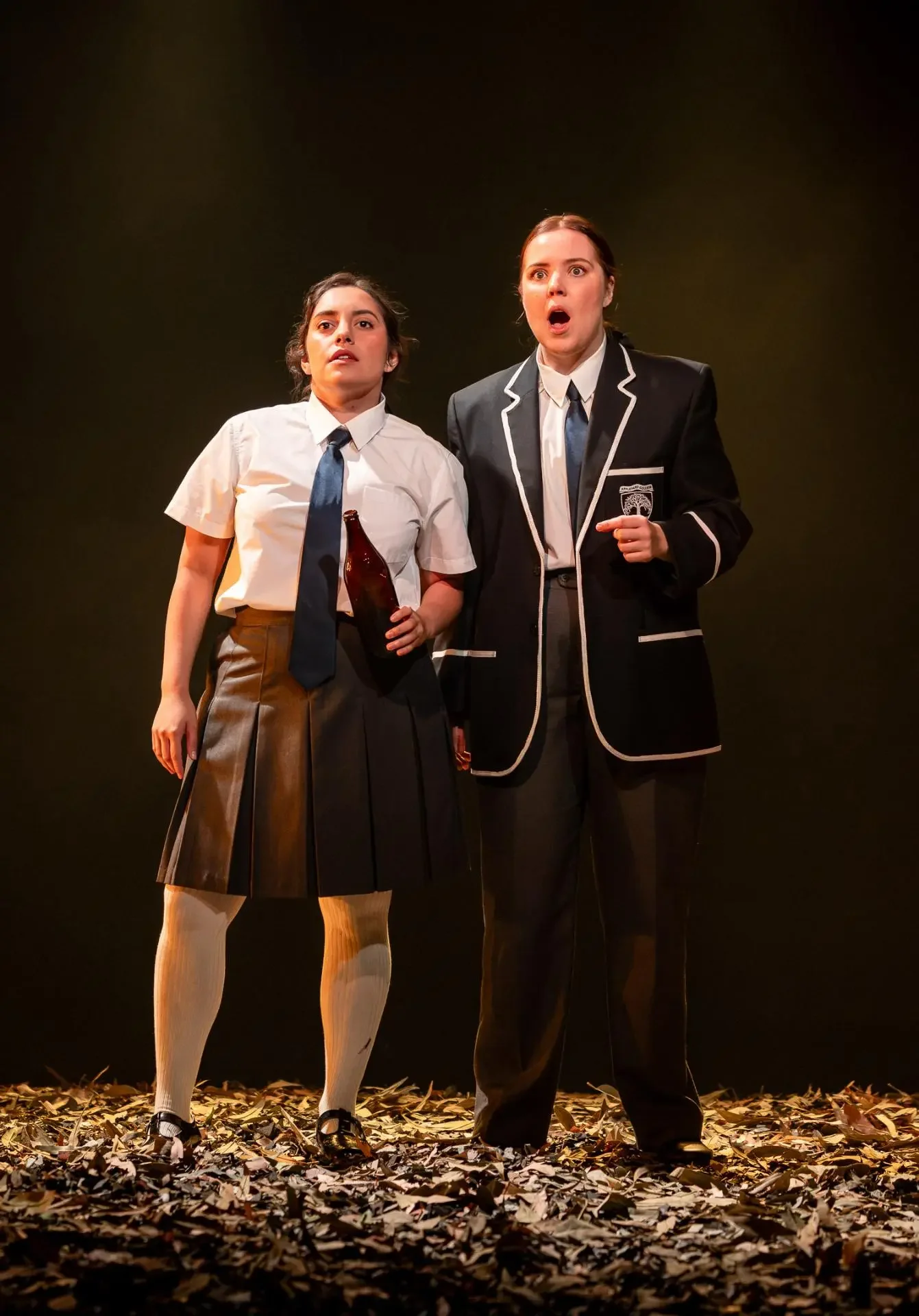 picnic-at-hanging-rock_drama-theatre_credit_daniel-boud_060-1.jpg.webp