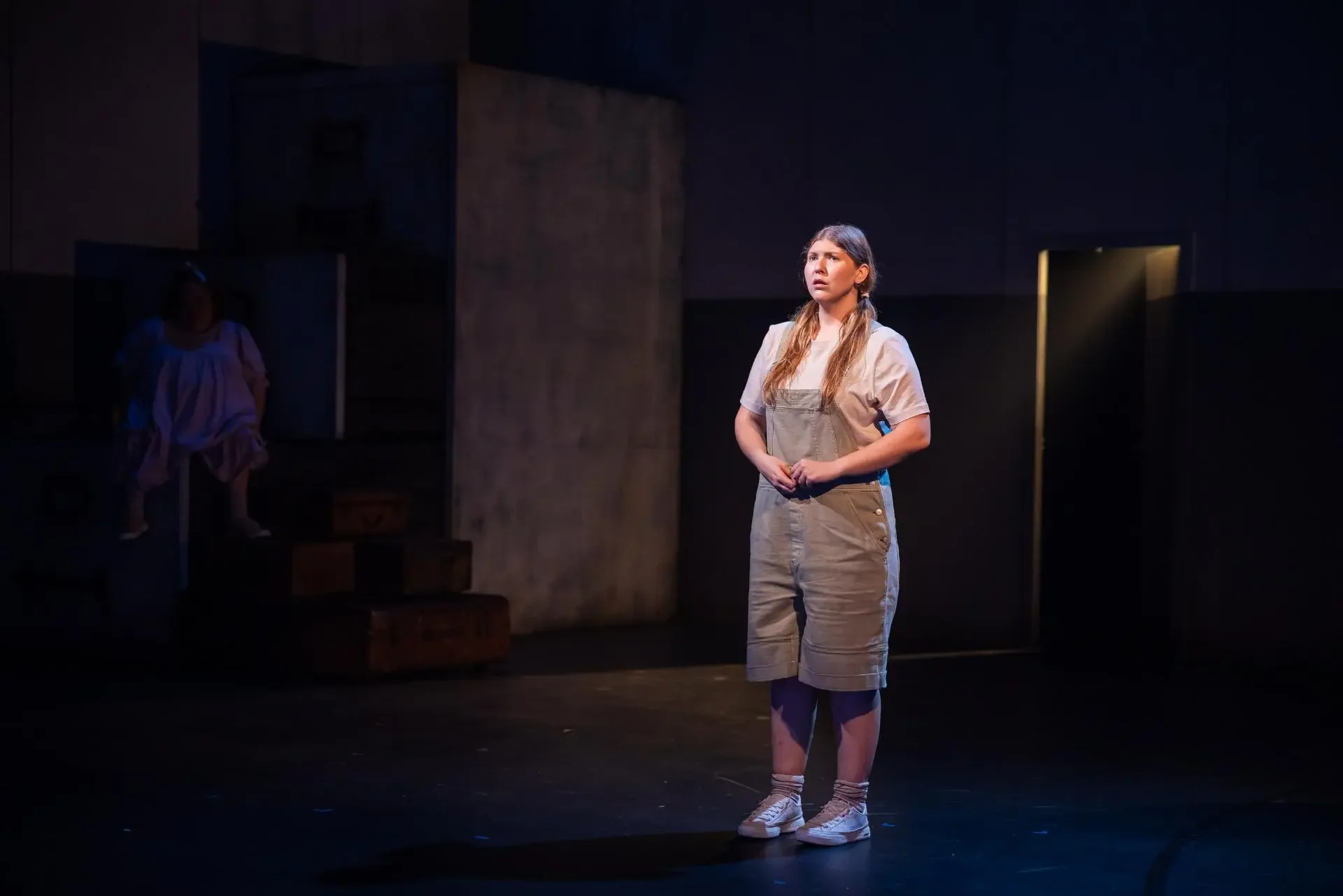 stolen_sydney-theatre-company_credit_daniel-boud_099-1.jpg.webp