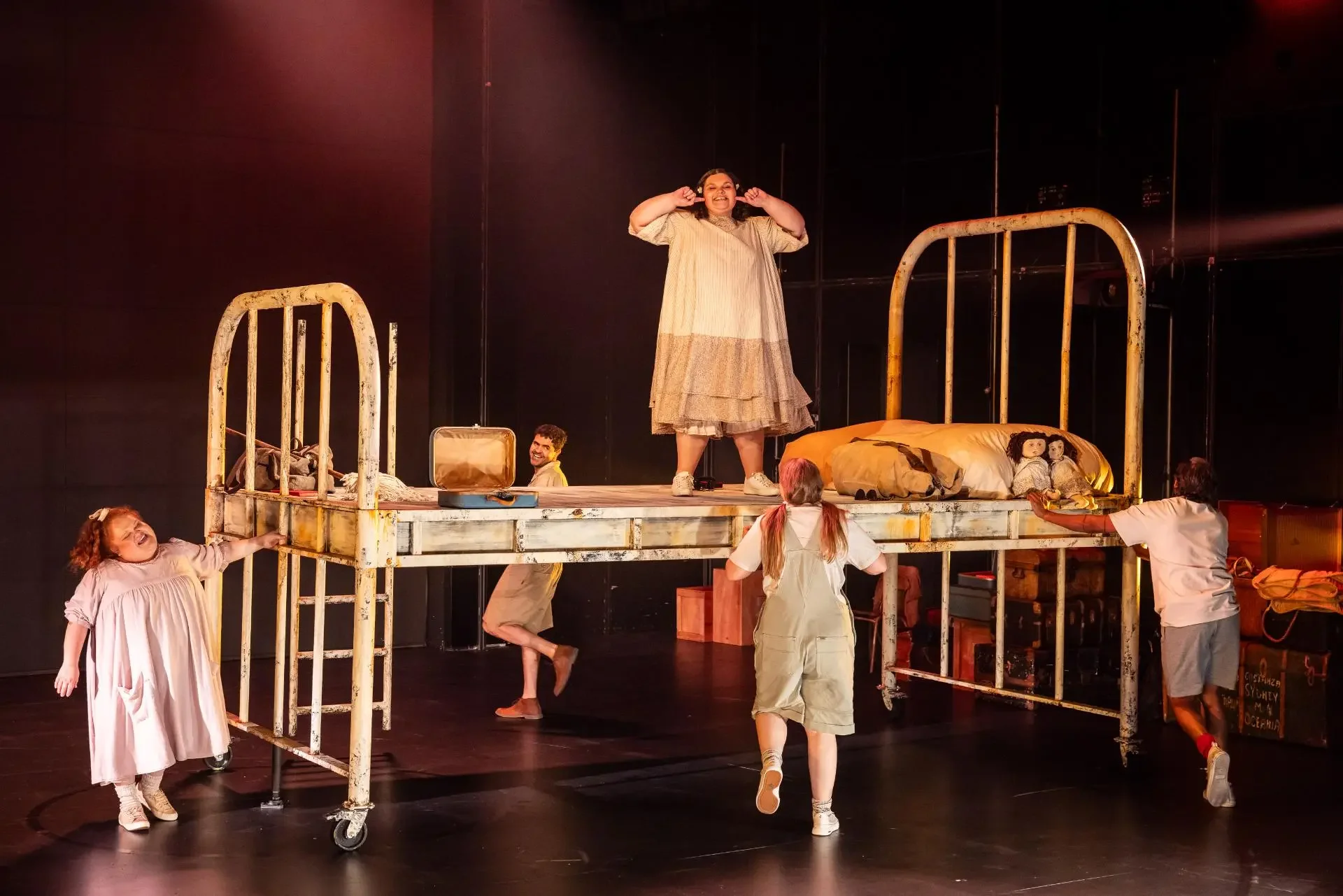 stolen_sydney-theatre-company_credit_daniel-boud_067-1.jpg.webp
