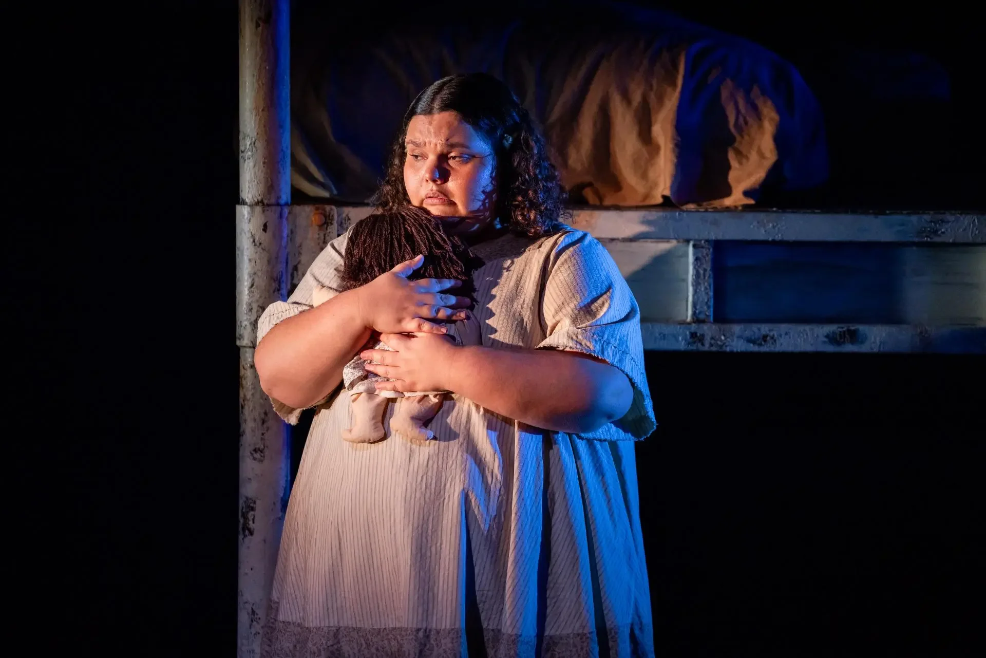 stolen_sydney-theatre-company_credit_daniel-boud_030-1.jpg.webp