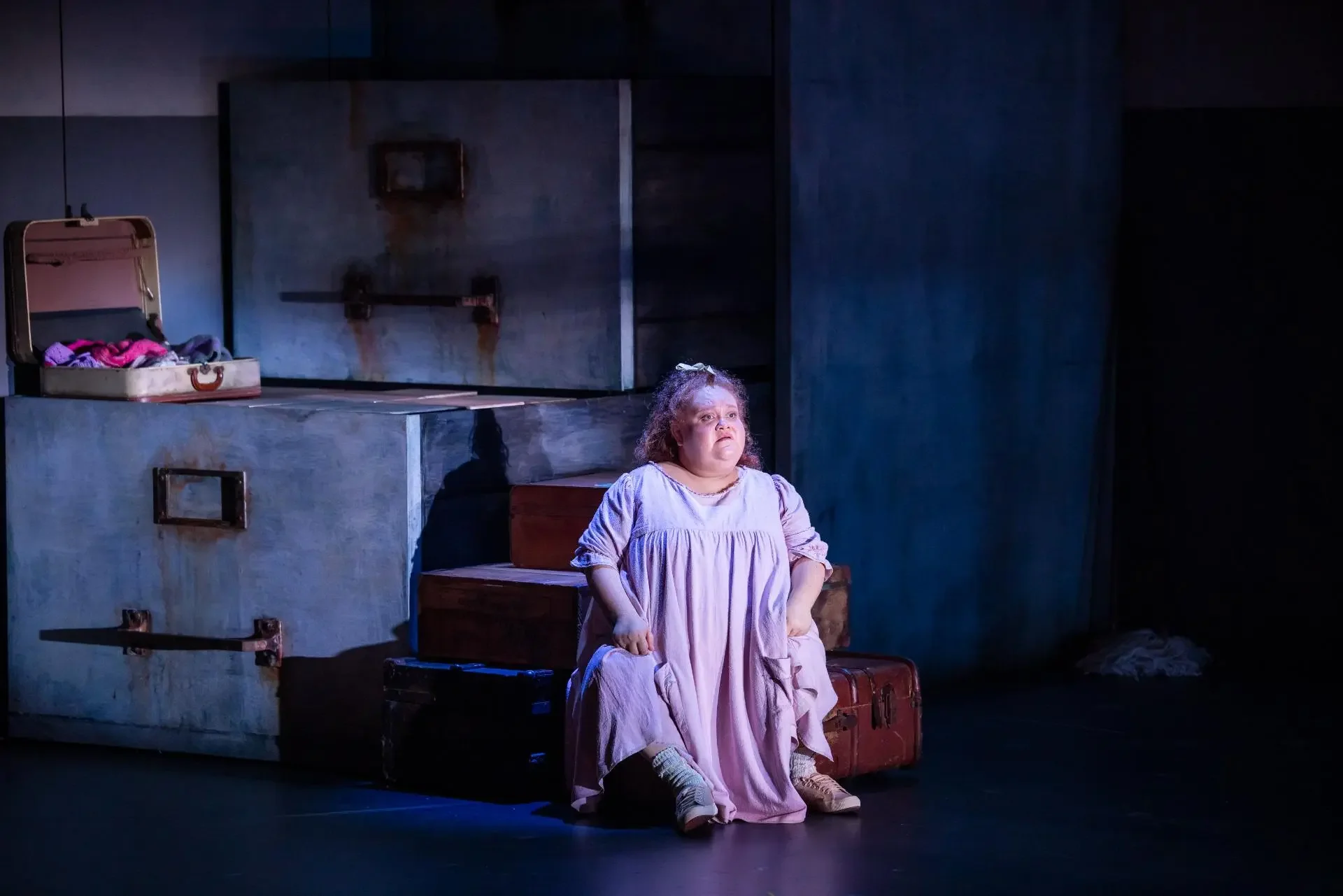 stolen_sydney-theatre-company_credit_daniel-boud_013-1.jpg.webp