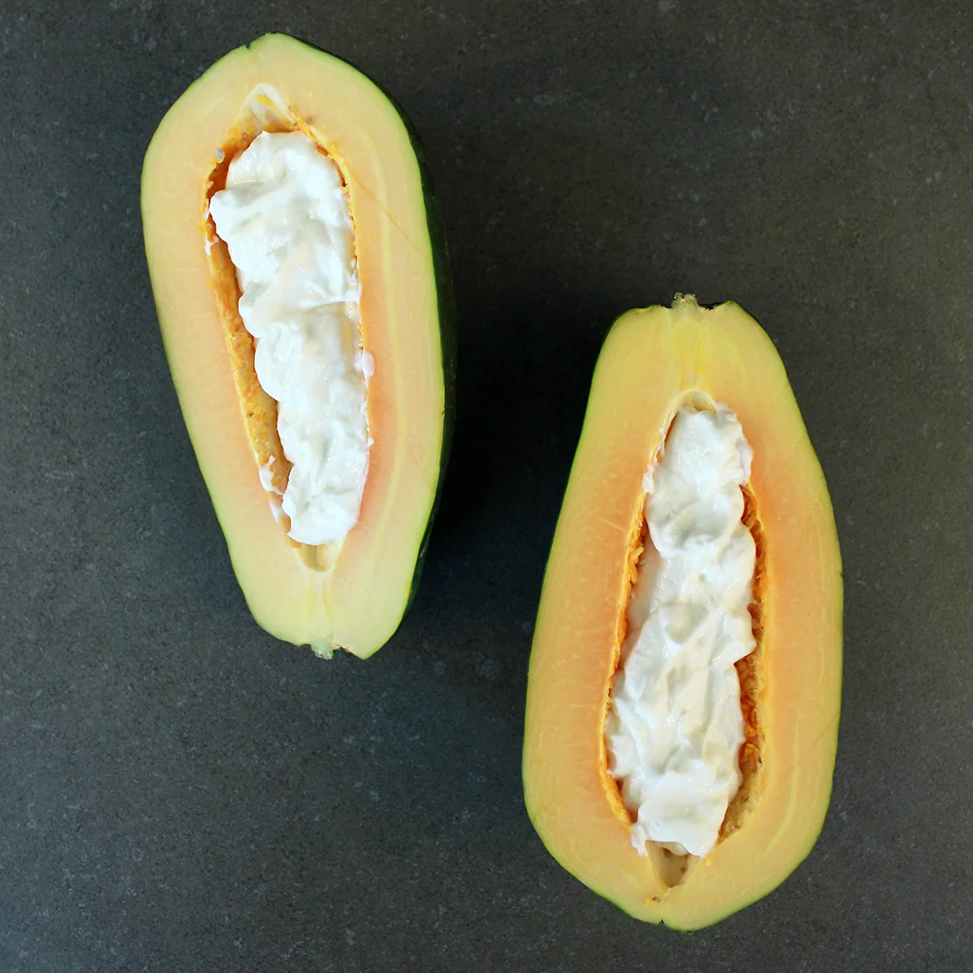 Papaya Yogurt Bowl — Annchovie