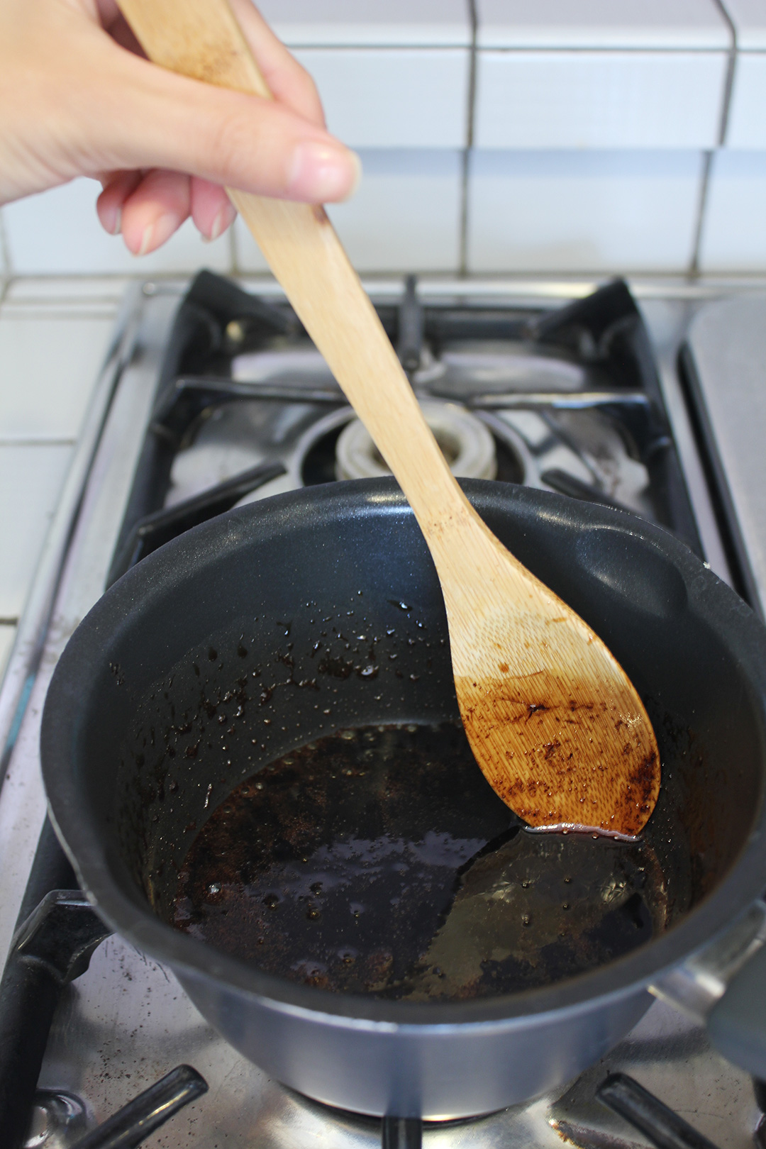 To make the balsamic glaze, put the honey and balsamic vinegar into a pot and bring to a boil. Once it starts simmering, reduce the heat to low and stir occasionally. When the consistency is syrupy and the glaze has reduced by about half, turn off t…