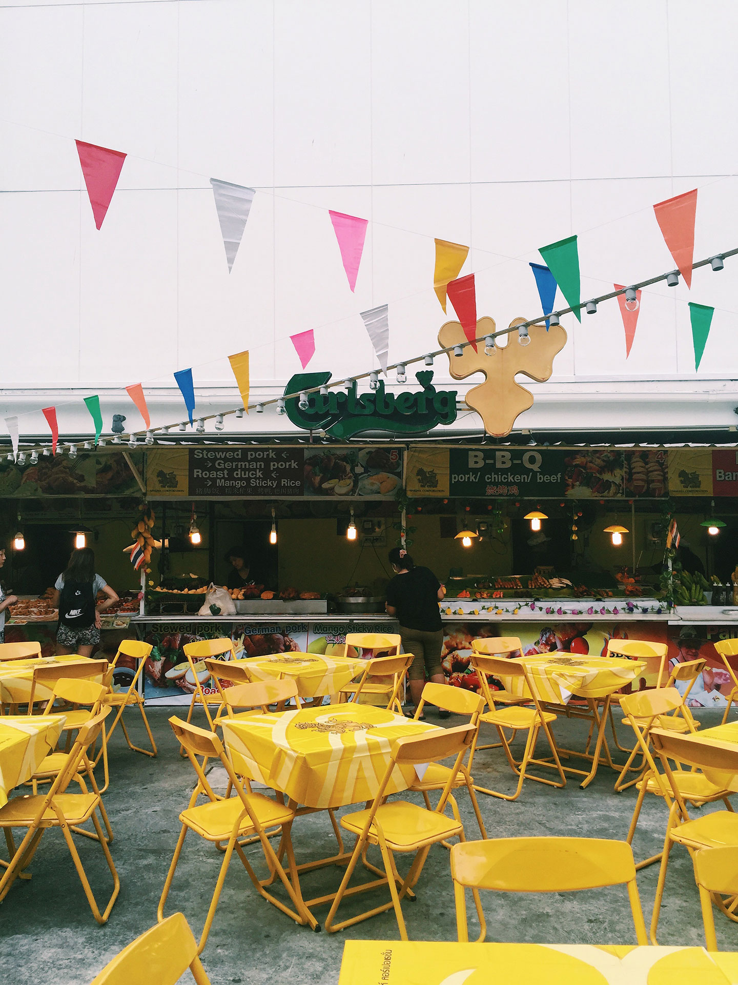  The outdoor food court on Bangla Road 