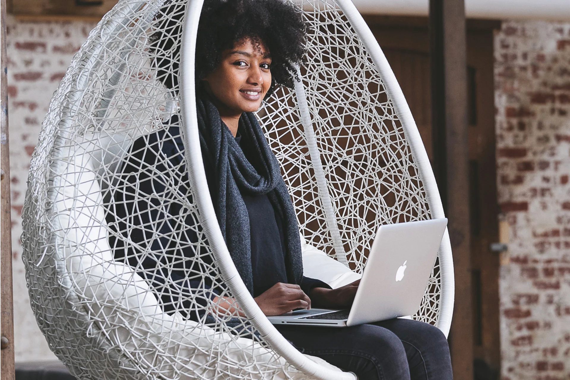 WEB-Social & Media - Classes-052_Cropped.jpg