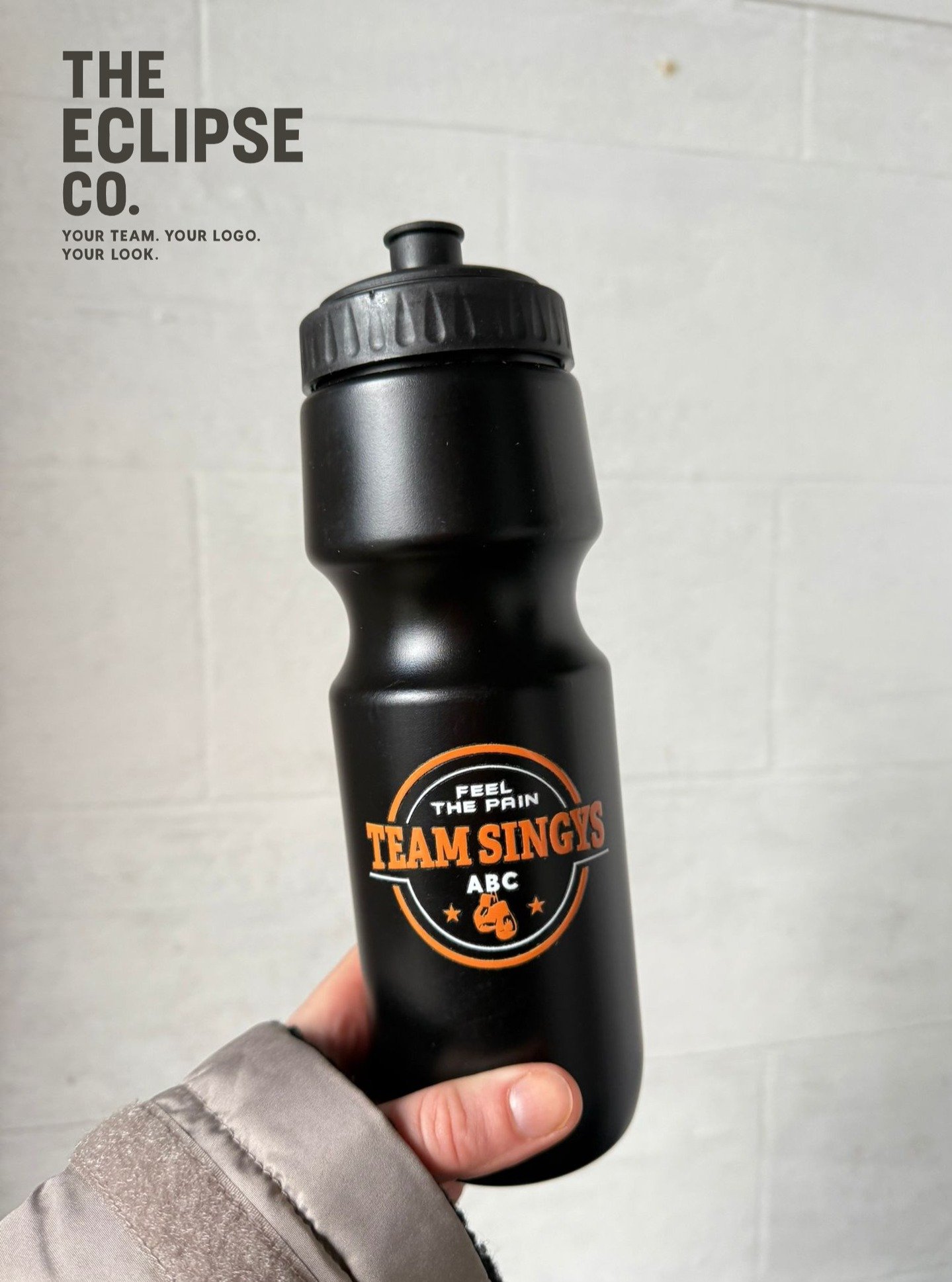 Branded Bottles.. and there is still time to get these, for your club or office, in time for Christmas!!

&pound;9 each, including badge/logo and there is no limit or extra cost for the amount of colours in the print!!

Enquire for bulk order discoun