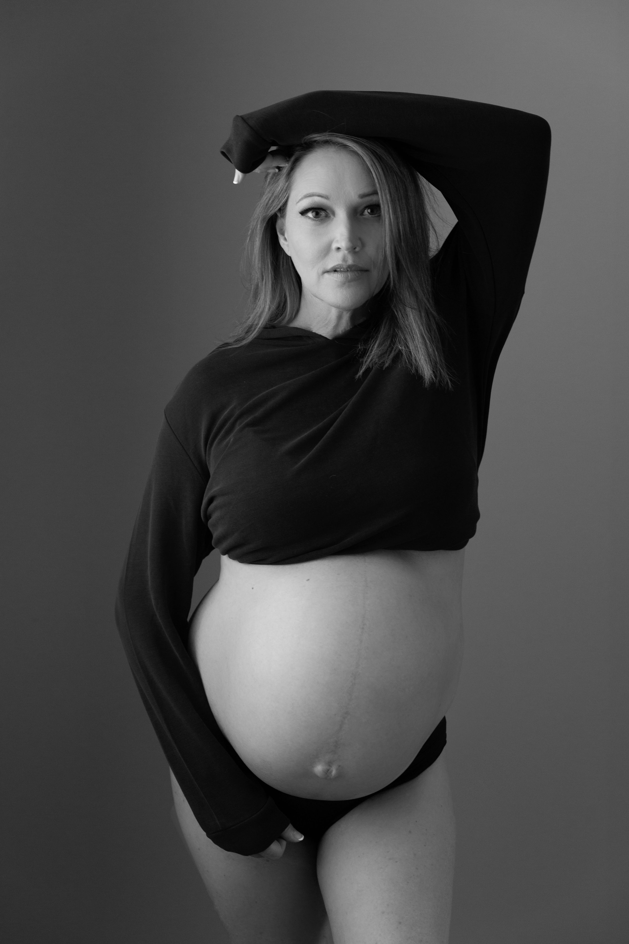 Gold Coast Vogue maternity pregnancy photography Jade Read