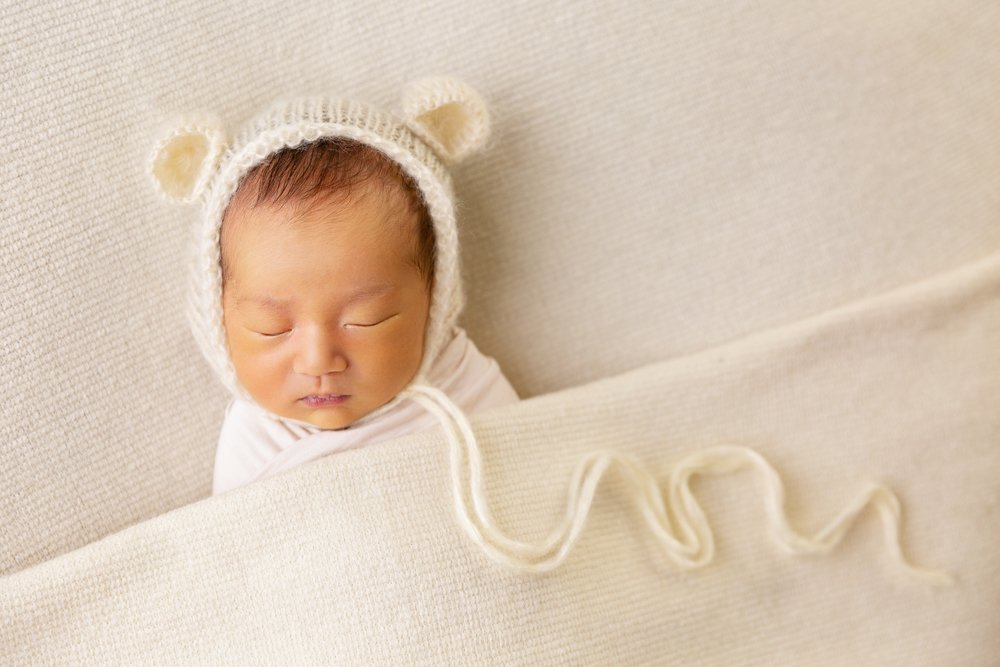 gold coast baby photographer neutral teddy bonnet jade read