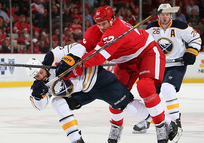 Comparing Concussion Lawsuits: NHL vs. NFL - Part 1