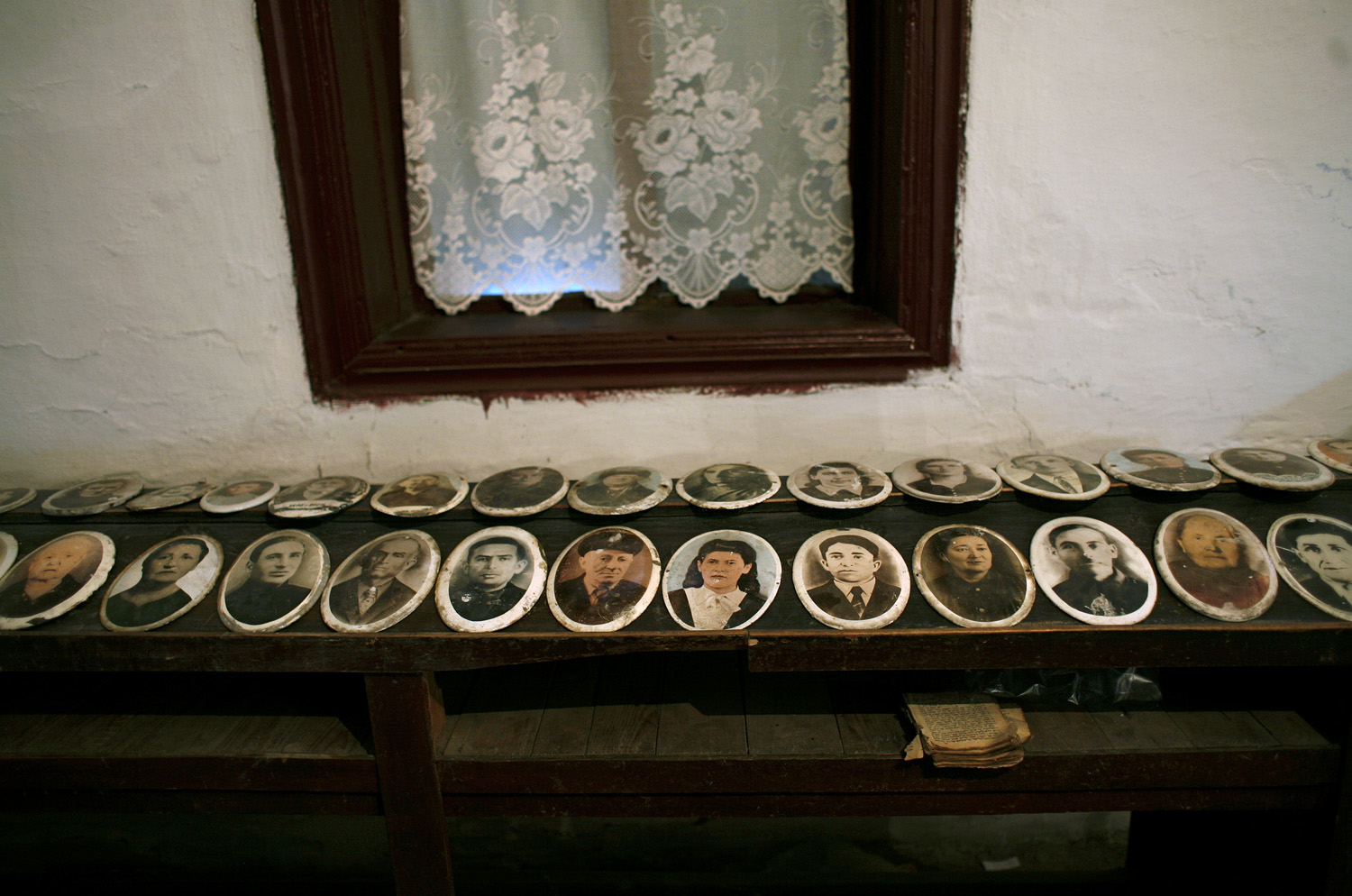 Elizabeth Avendon Loli Kantor: Photolucida + Eastern Europe May 20, 2015