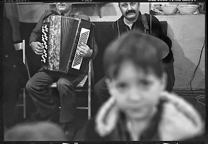 Amherst Bulletin Beyond the Forest: Photo exhibit looks at Jewish life in Poland and Ukraine by Steve Pfarrer April 17, 2017