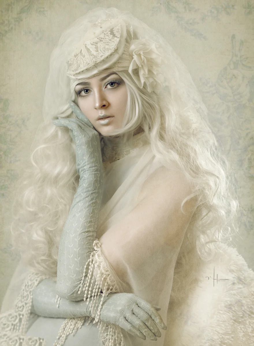 Nharrison-Em-2-fantasy-sm.jpg
