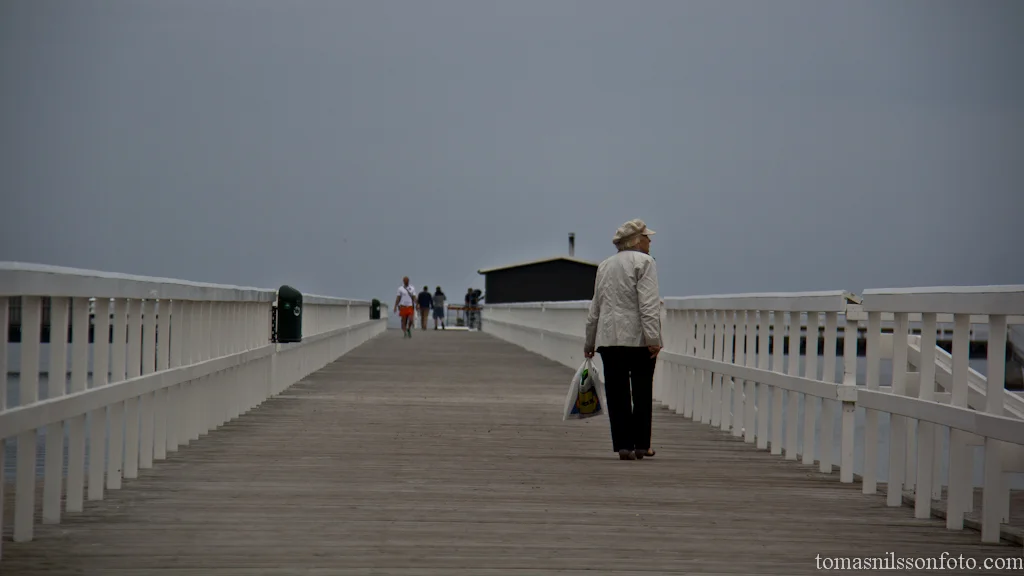 Photowalking an empty beach