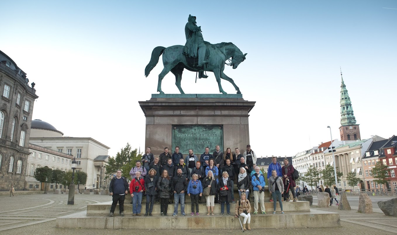 The group before we started our walk. I'm in the top right corner. Photo by Ann Malmgren