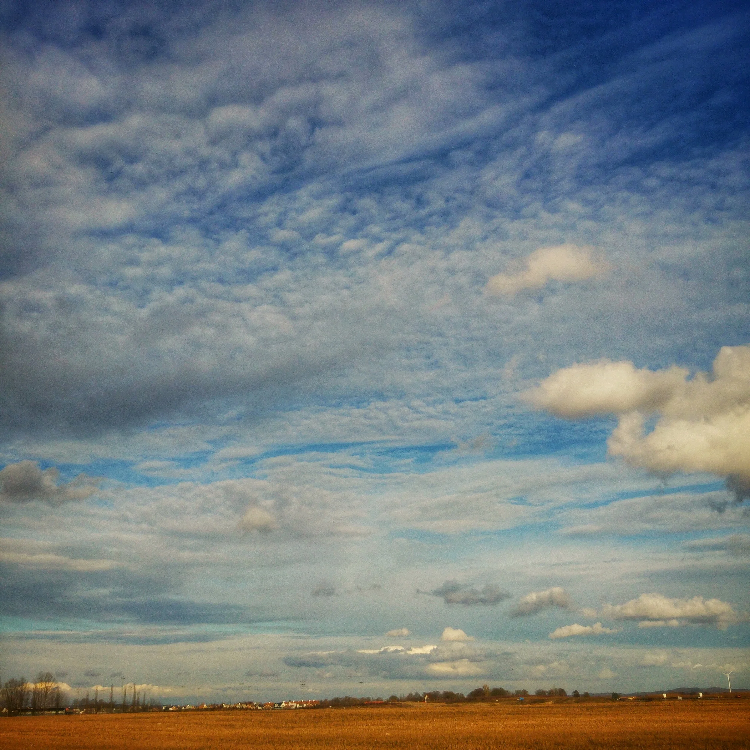 INSTAGRAM 365 Day 81: Small Town, Big Sky