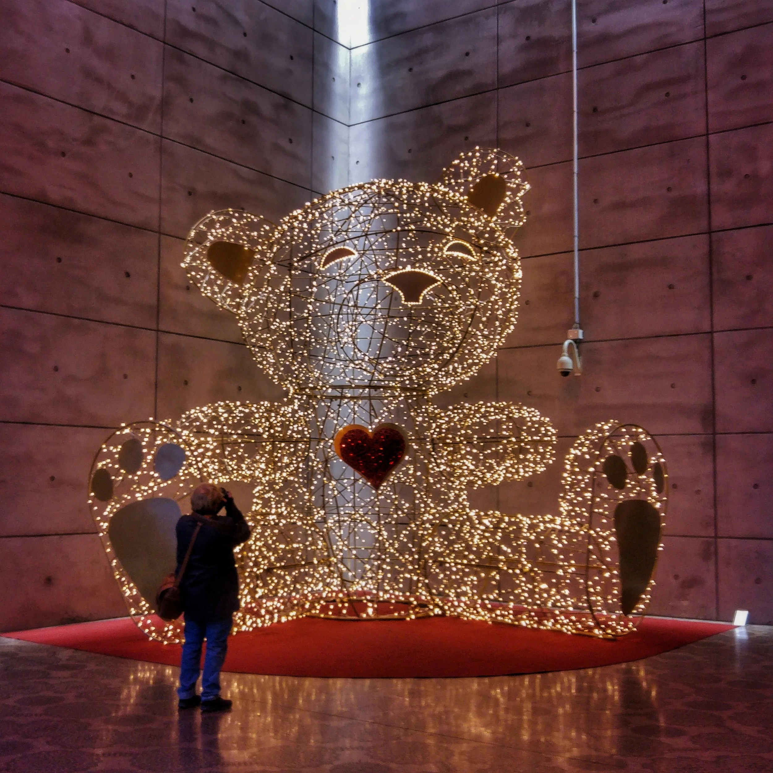 November 27 - Day 332: Christmas Teddy is back!